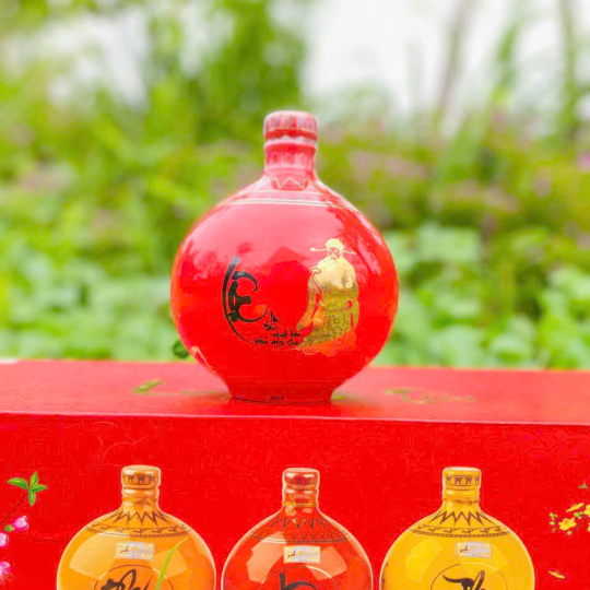 NHUNG NAI NGÂM TỬU